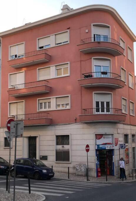 Charming 2 Bedrooms Apartment In Arroios - Ssl 2A Lisbona Esterno foto